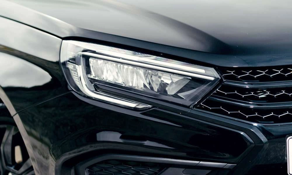 Lada Vesta Sportline - фото №13