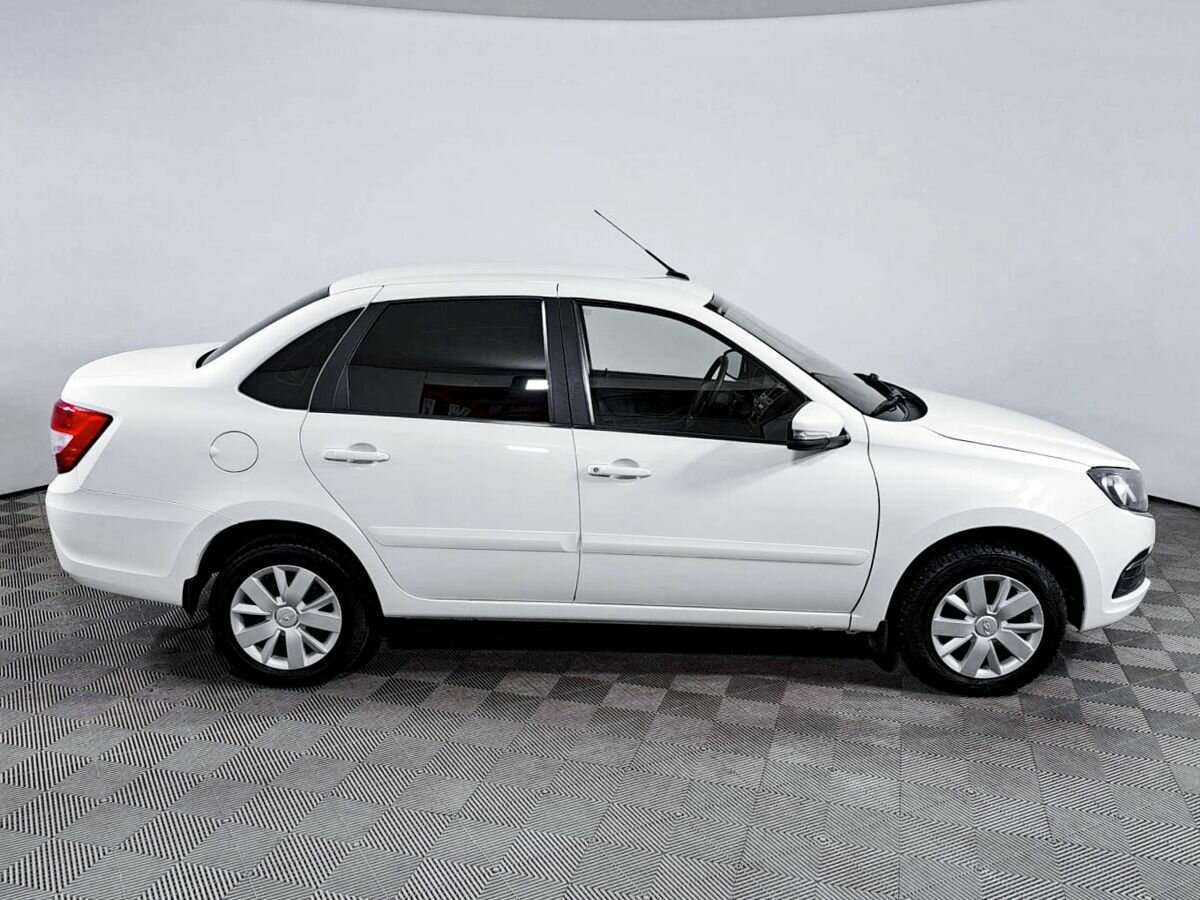 Lada (ВАЗ) Granta, 2020 - фото №4