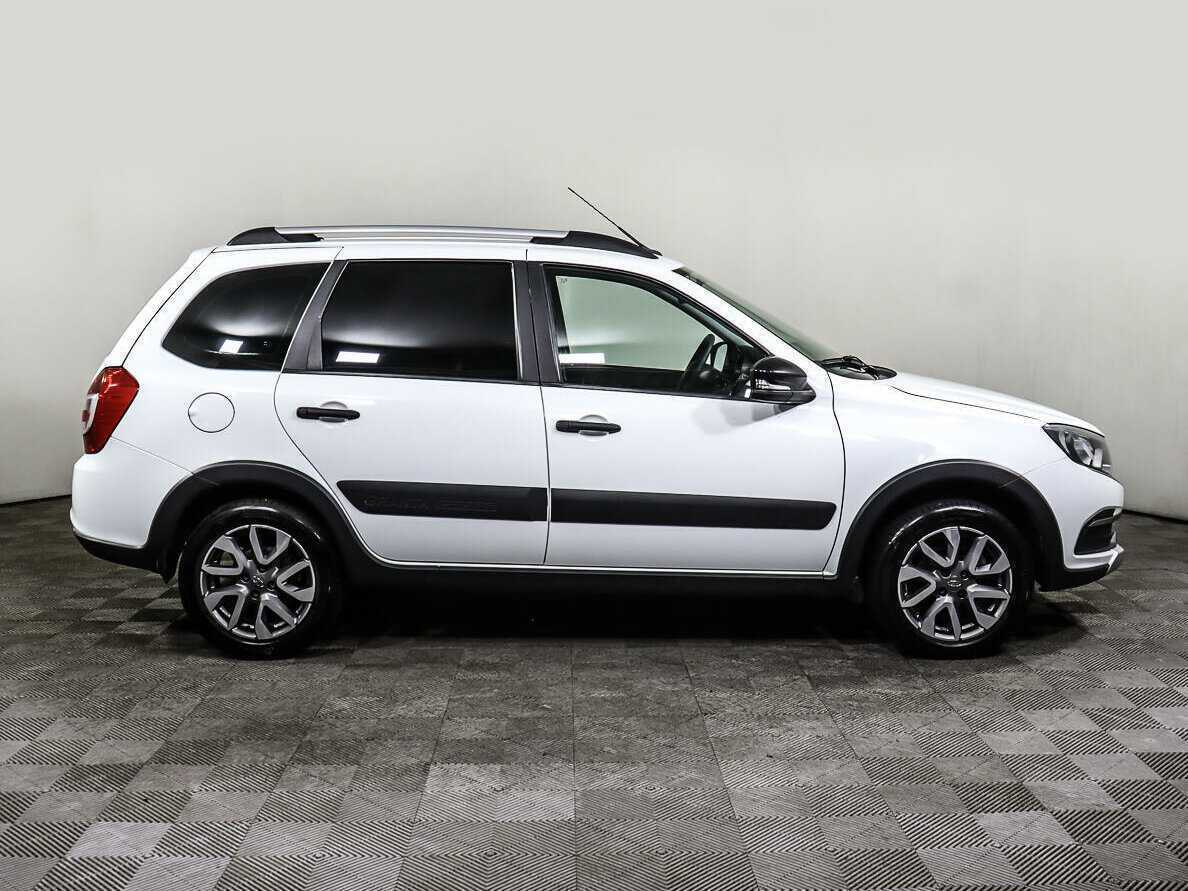 Lada (ВАЗ) Granta, 2021 - фото №3